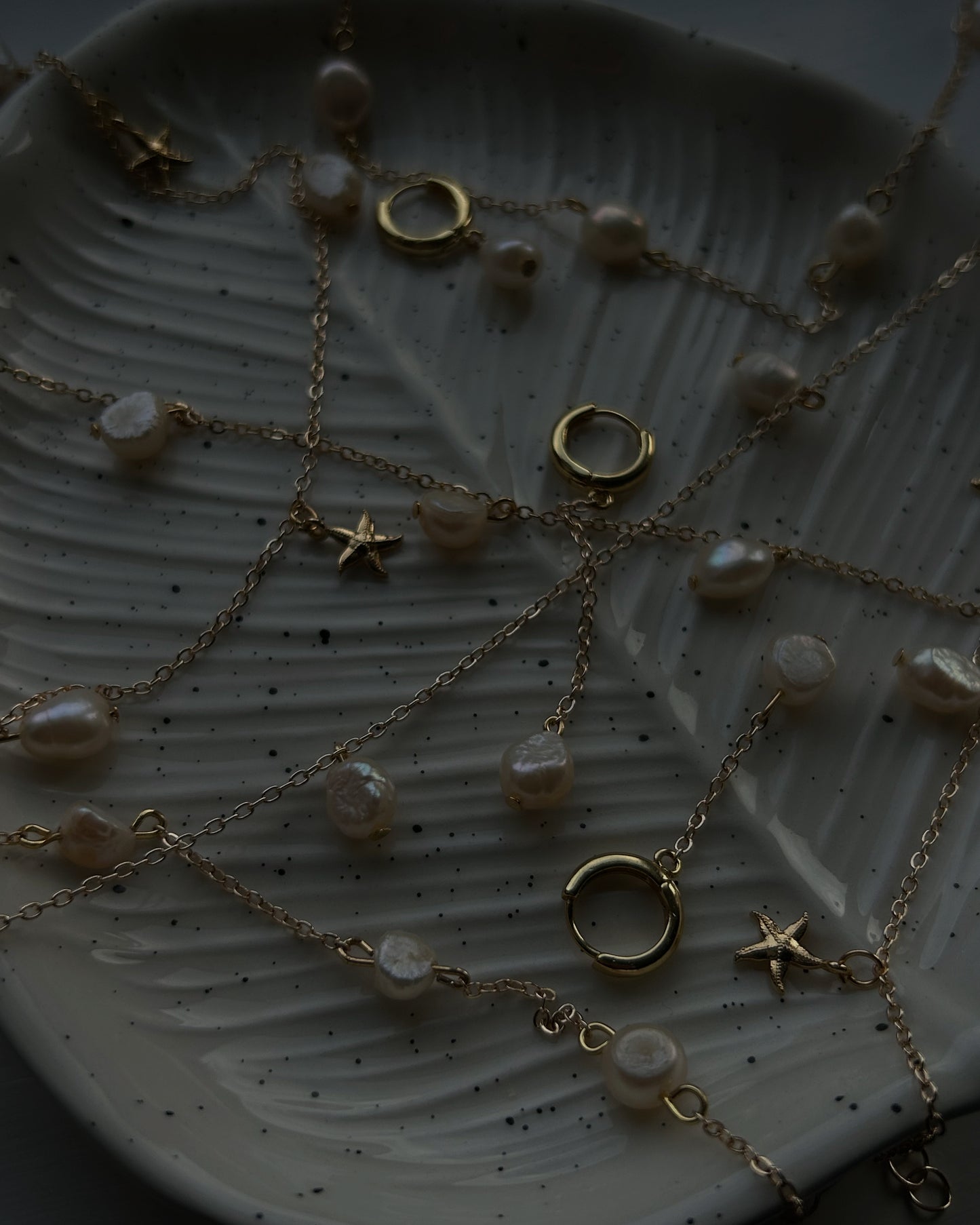 dropped pearl bracelet