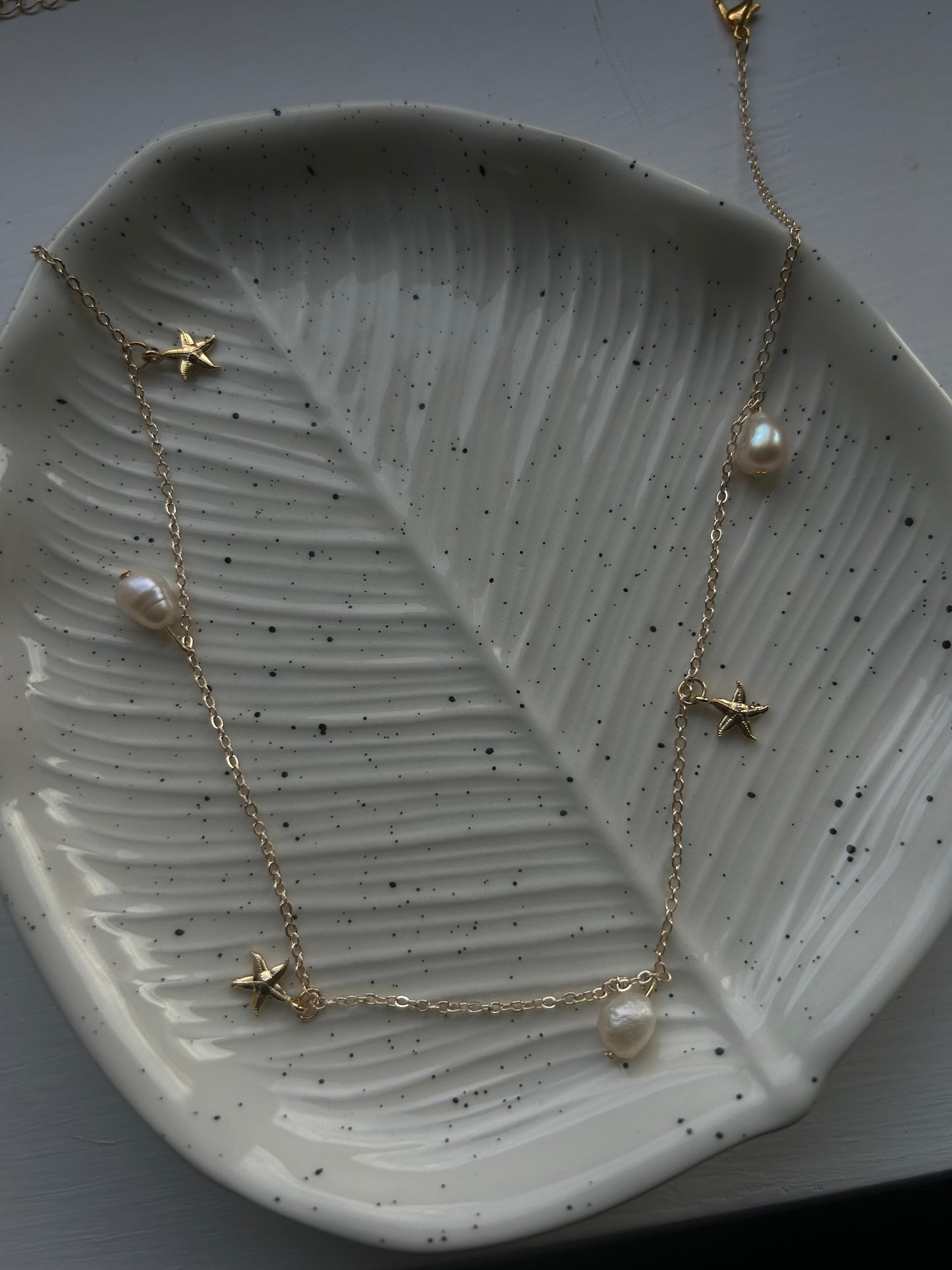 dropped pearl and starfish necklace