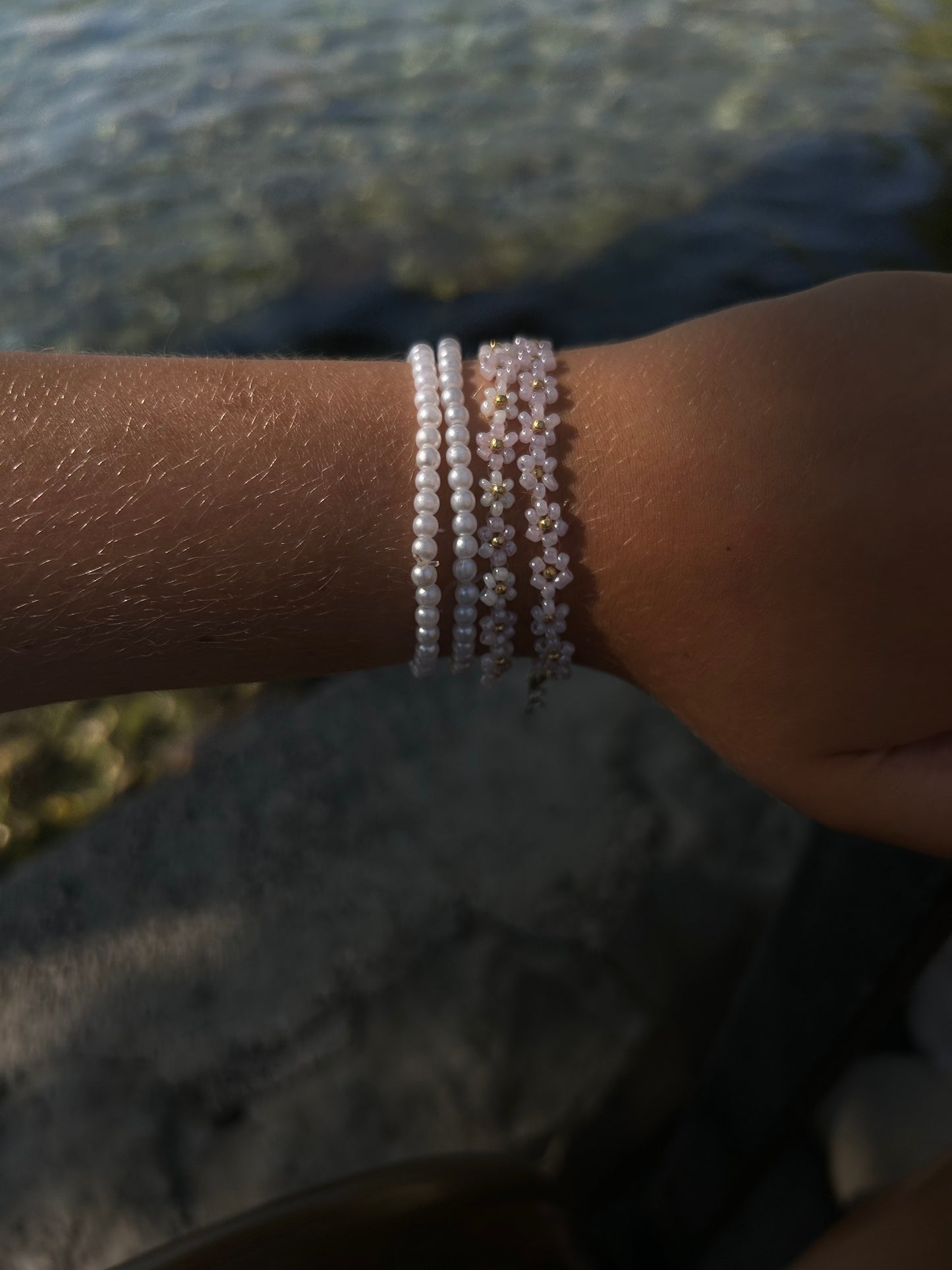 blue and white flower bracelet ☁️🌸