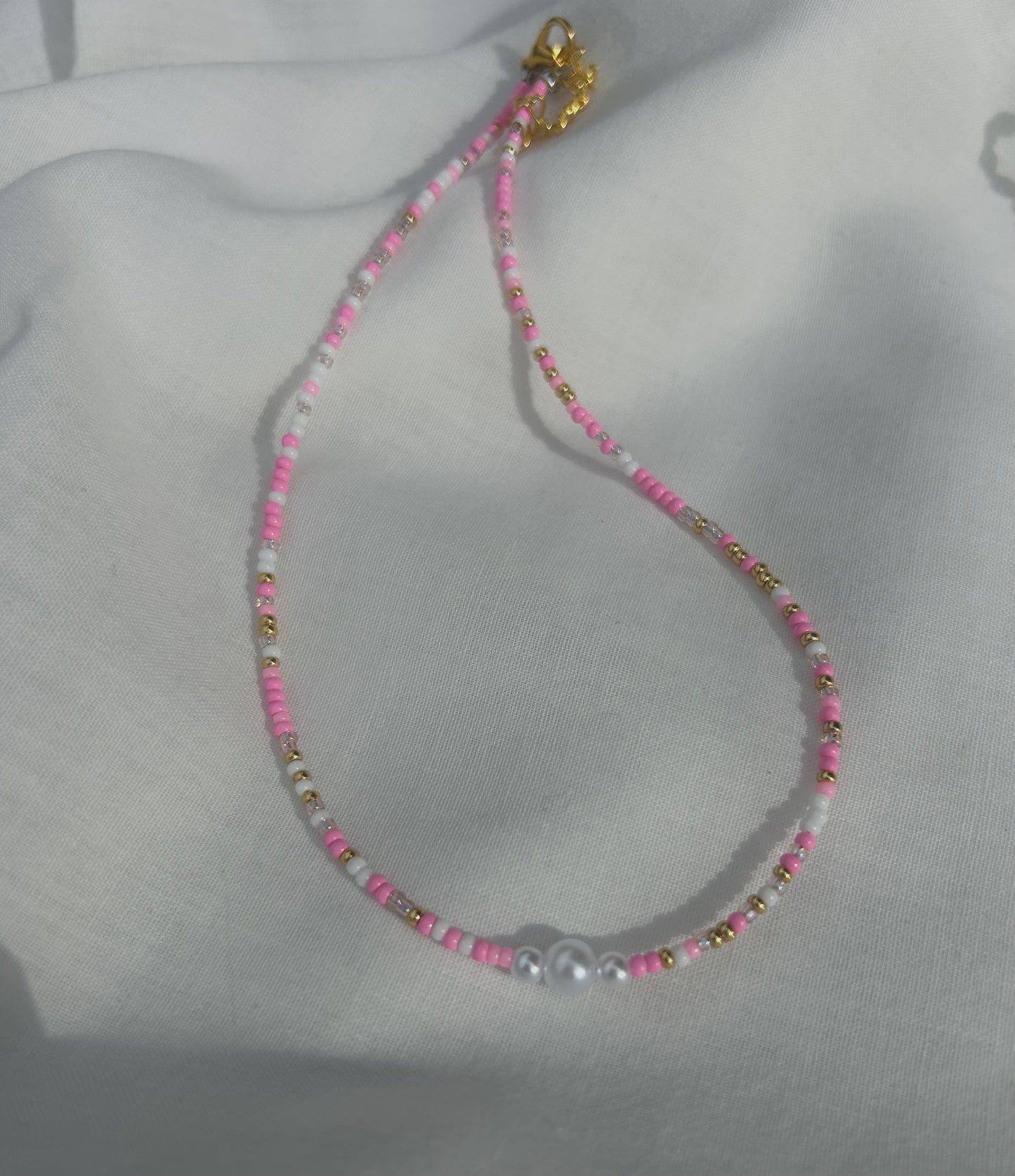 Summer: pink and gold beaded necklace