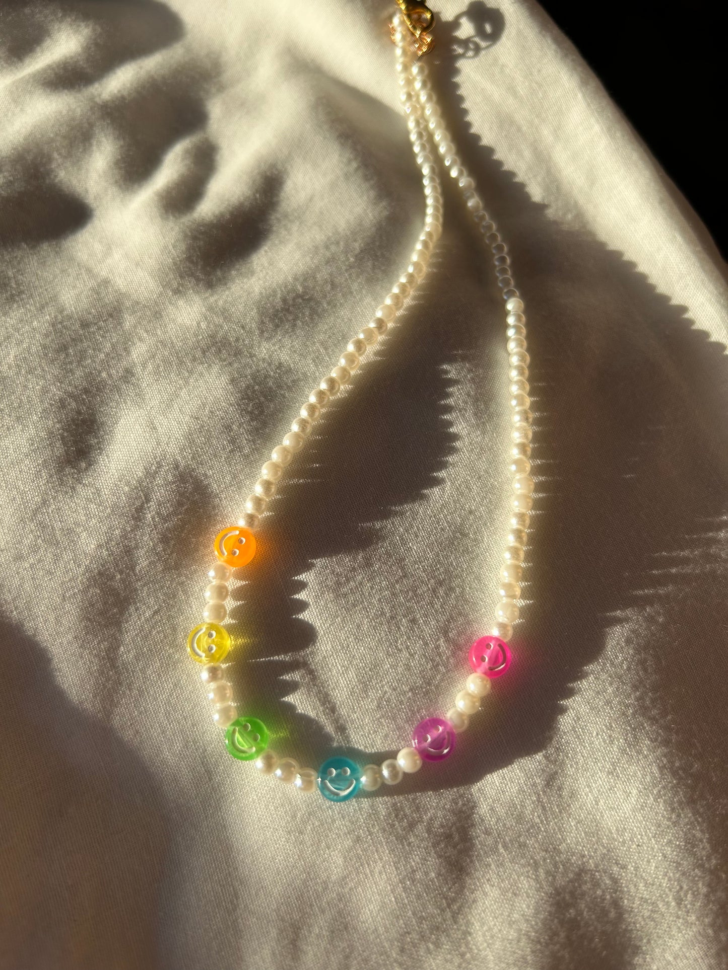 spring💐 Pearl and rainbow necklace